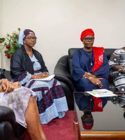 Assemblée nationale : Échanges fructueux entre le Caucus des femmes parlementaires et la Directrice-Pays de l’ONU-Sida