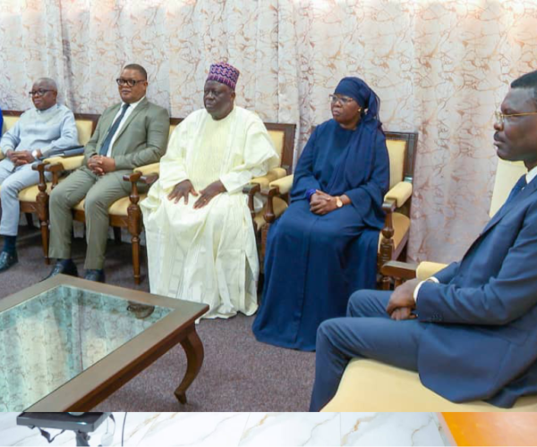 Audience à l’Assemblée nationale : Le PAN Joseph Fifamè DJOGBENOU reçoit les félicitations de la Haute Direction Politique du parti UP le Renouveau