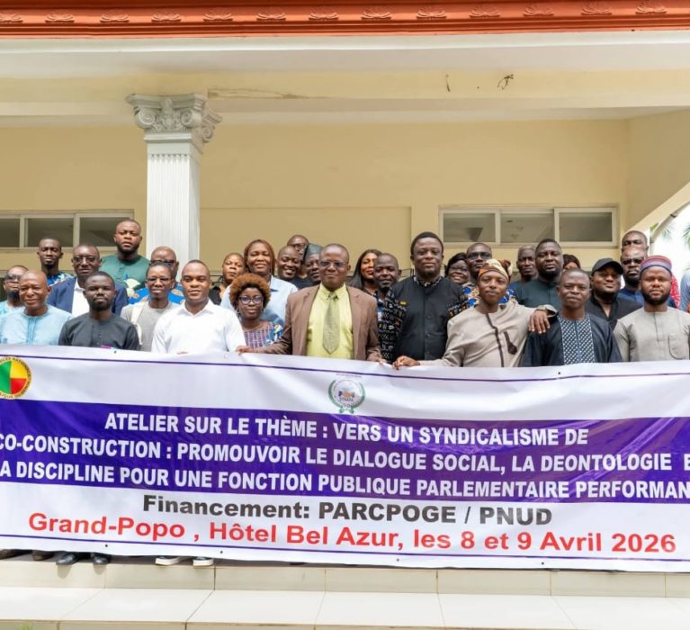 Syndicalisme de co-construction et promotion du dialogue social