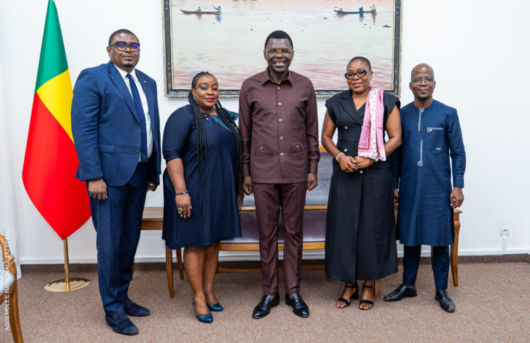 Assemblée nationale : Le président DJOGBÉNOU reçoit une délégation de l’AJBEF Bénin